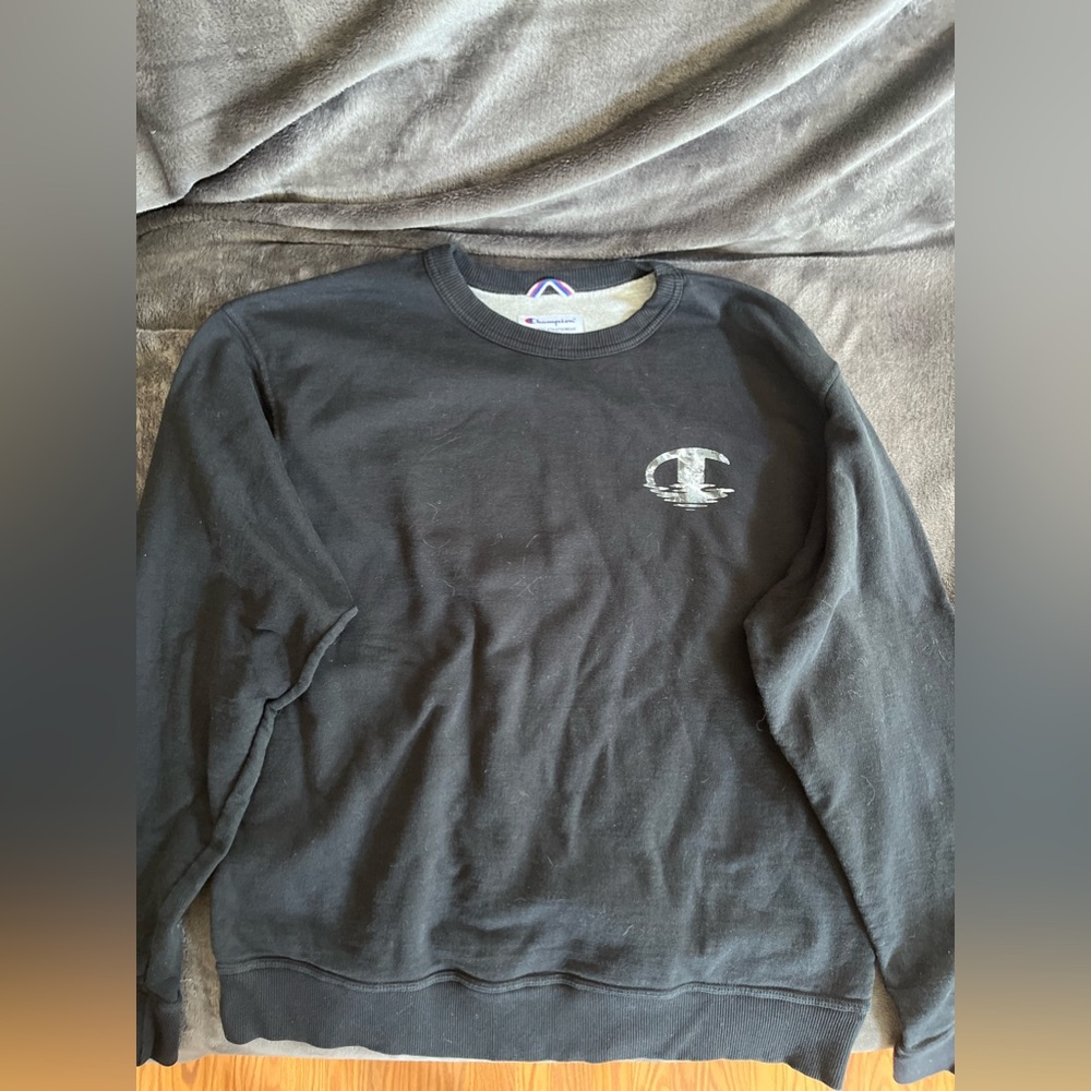 Champion Black Crewneck